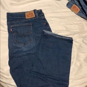 Levi’s boyfriend dark was jeans